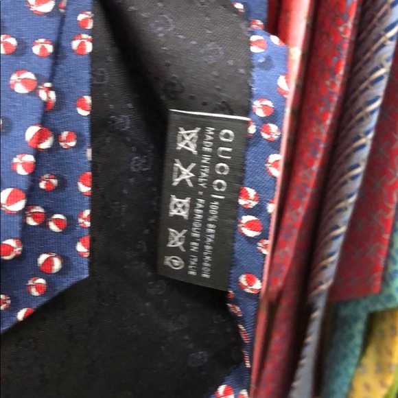 Gucci tie - navy blue - beach balls - Picture 7 of 7